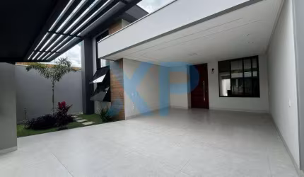 Casa de Alto Padrão com 3 Quartos e 170m² à Venda em São Roque, Divinópolis-MG!