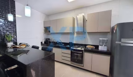 Imperdível: Venda de Apartamento Térreo no Rancho Alegre, Divinópolis-MG - 80m², 2 Quartos, 1 Suíte, Closet, Área Gourmet.