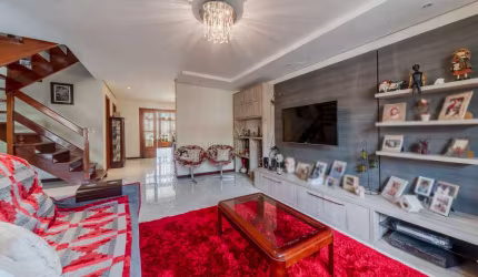 Casa com 3 quartos à venda na Rua Cícero Viana, 85, Aberta dos Morros, Porto Alegre por R$ 650.000