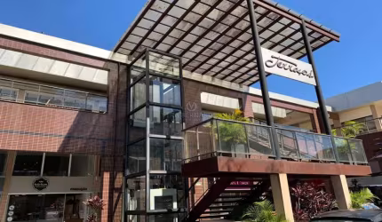 Ponto comercial à venda na Rua Doutor Mário Totta, 663, Tristeza, Porto Alegre por R$ 700.000