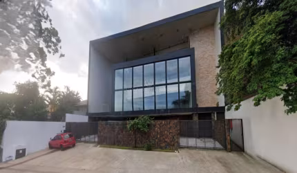 Prédio à venda na Avenida Coronel Marcos, 630, Pedra Redonda, Porto Alegre por R$ 15.960.000