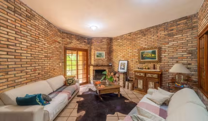Casa com 3 quartos à venda na Rua Josué Guimarães, 95, Espírito Santo, Porto Alegre por R$ 1.650.000