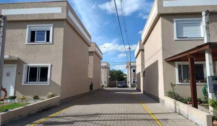 Casa em condomínio fechado com 2 quartos à venda na Rua das Espatódeas, 170, Ponta Grossa, Porto Alegre por R$ 214.900