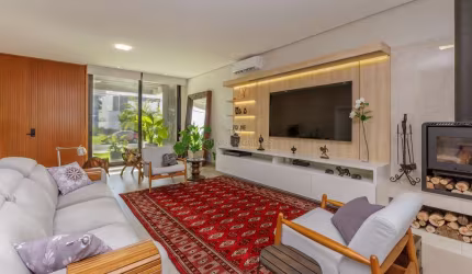 Casa em condomínio fechado com 3 quartos à venda na Avenida Juca Batista, 8000, Belém Novo, Porto Alegre por R$ 3.300.000