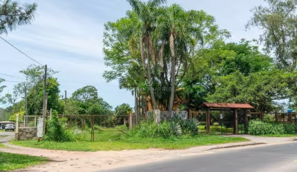 Terreno à venda na Estrada Costa Gama, 4730, Hípica, Porto Alegre por R$ 1.080.000