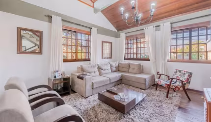 Casa com 3 quartos à venda na Rua Leme, 656, Ipanema, Porto Alegre por R$ 1.650.000