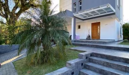 Casa com 3 quartos à venda na Rua Otelo Rosa, 172, Ipanema, Porto Alegre por R$ 1.399.000