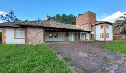 Casa em condomínio fechado com 4 quartos à venda na Avenida Juca Batista, 8000, Belém Novo, Porto Alegre por R$ 2.400.000