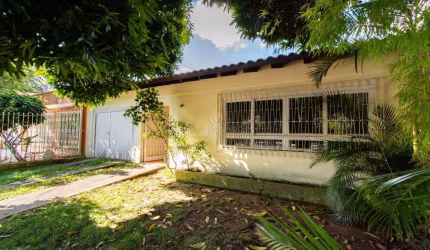 Casa com 2 quartos à venda na Rua Sargento Nicolau Dias de Farias, 416, Tristeza, Porto Alegre por R$ 1.060.000
