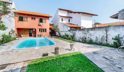 Casa com 3 quartos à venda na Rua Adão Pinheiro da Silva, 290, Ipanema, Porto Alegre por R$ 1.050.000