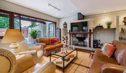 Casa com 3 quartos à venda na Rua Coronel João Leite Filho, 125, Jardim Isabel, Porto Alegre por R$ 1.272.000
