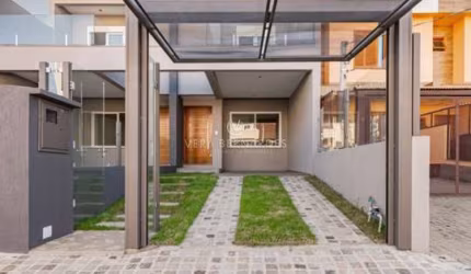 Casa com 3 quartos à venda na Rua Itacyr Rossi, 31, Guarujá, Porto Alegre por R$ 560.000