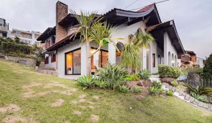 Casa em condomínio fechado com 4 quartos à venda na Rua Alcebíades Antônio dos Santos, 356, Nonoai, Porto Alegre por R$ 3.900.000