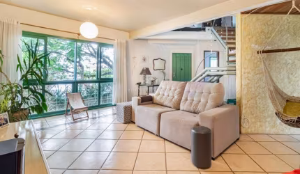 Casa com 3 quartos à venda na Rua Doutor Pitrez, 839, Ipanema, Porto Alegre por R$ 680.000