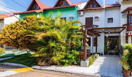 Casa em condomínio fechado com 3 quartos à venda na Rua Osório Mendes Ouriques, 332, Guarujá, Porto Alegre por R$ 500.000