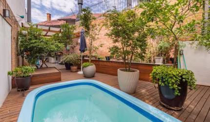 Casa em condomínio fechado com 4 quartos à venda na Rua Morano Calabro, 51, Jardim Isabel, Porto Alegre por R$ 1.290.000