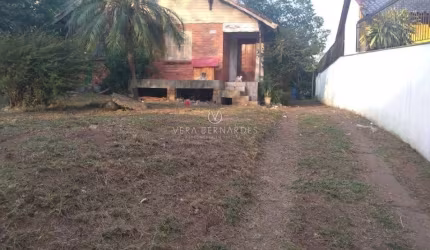 Terreno à venda na Rua Upamaroti, 1110, Cristal, Porto Alegre por R$ 1.200.000