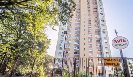 Prédio à venda na Avenida Jacuí, 450, Cristal, Porto Alegre