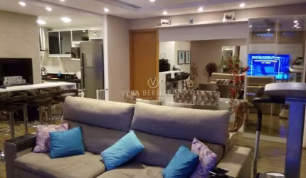 Apartamento com 3 quartos à venda na Avenida da Cavalhada, 5730, Cavalhada, Porto Alegre por R$ 890.000