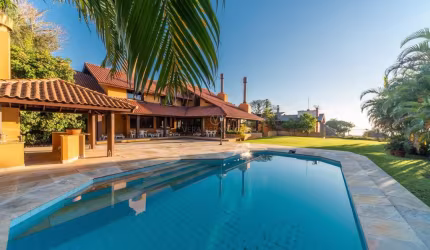 Casa com 4 quartos à venda na Rua Coroados, 1135, Vila Assunção, Porto Alegre por R$ 3.900.000