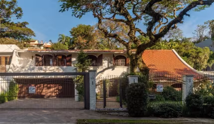 Casa com 3 quartos à venda na Rua Padre João Batista Reus, 257, Vila Conceição, Porto Alegre por R$ 1.900.000
