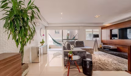 Casa em condomínio fechado com 3 quartos à venda na Avenida Coronel Marcos, 500, Pedra Redonda, Porto Alegre por R$ 1.490.000