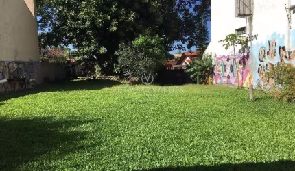 Terreno à venda na Avenida Guarujá, 220, Guarujá, Porto Alegre por R$ 437.000