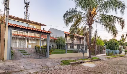 Casa com 4 quartos à venda na Rua Leme, 649, Ipanema, Porto Alegre por R$ 1.490.000