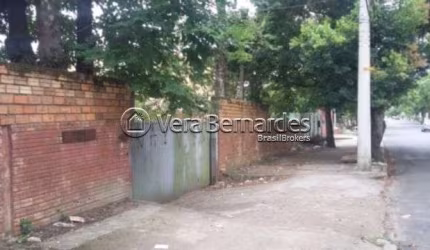 Terreno à venda na Rua Doutor Pereira Neto, 1194, Tristeza, Porto Alegre por R$ 1.910.000