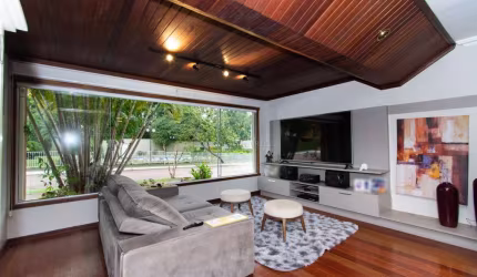 Casa em condomínio fechado com 3 quartos à venda na Avenida Coronel Marcos, 1334, Pedra Redonda, Porto Alegre por R$ 1.380.000
