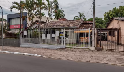 Casa com 3 quartos à venda na Rua Comendador Castro, 533, Ipanema, Porto Alegre por R$ 600.000