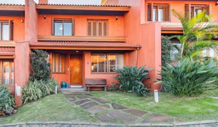 Casa em condomínio fechado com 3 quartos à venda na Avenida Cai, 735, Cristal, Porto Alegre por R$ 1.390.000