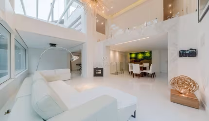 Casa com 3 quartos à venda na Rua Doutor Possidônio Cunha, 138, Vila Assunção, Porto Alegre por R$ 4.500.000