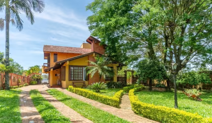 Casa com 4 quartos à venda na Estrada Costa Gama, 4730, Hípica, Porto Alegre por R$ 1.300.000