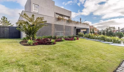 Casa em condomínio fechado com 4 quartos à venda na Avenida Juca Batista, 8000, Belém Novo, Porto Alegre por R$ 3.800.000