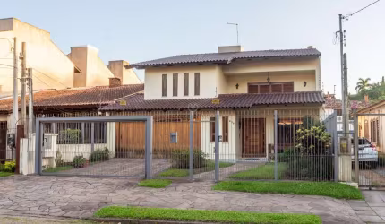 Casa com 5 quartos à venda na Avenida Pereira Passos, 239, Vila Assunção, Porto Alegre por R$ 2.320.000