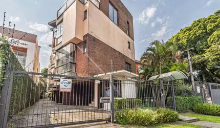 Casa em condomínio fechado com 3 quartos à venda na Avenida Guaíba, 4680, Vila Conceição, Porto Alegre por R$ 1.050.000