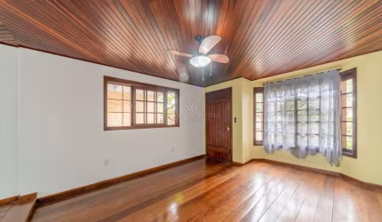 Casa com 3 quartos à venda na Rua José Kanan Aranha, 42, Jardim Isabel, Porto Alegre por R$ 839.000