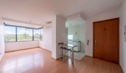 Apartamento com 2 quartos à venda na Rua Tamandaré, 1020, Camaquã, Porto Alegre por R$ 295.000