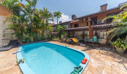 Casa com 4 quartos à venda na Rua Adão Pinheiro da Silva, 575, Ipanema, Porto Alegre por R$ 990.000