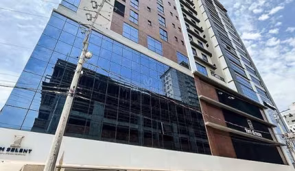 Apartamento com 3 quartos à venda na Avenida Senador Atílio Fontana, 933, Balneário Perequê, Porto Belo por R$ 1.800.000