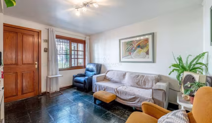 Casa com 3 quartos à venda na Travessa Nossa Senhora de Lourdes, 277, Tristeza, Porto Alegre por R$ 590.000