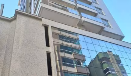 Apartamento com 3 quartos à venda na Rua 321, 61, Meia Praia, Itapema por R$ 2.500.000