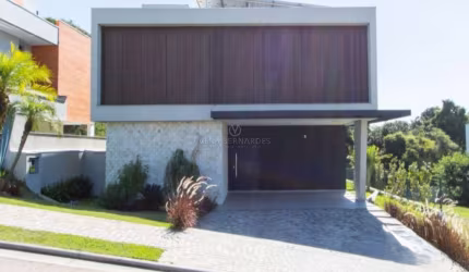 Casa em condomínio fechado com 4 quartos à venda na Estrada das Três Meninas, 1400, Vila Nova, Porto Alegre por R$ 2.490.000