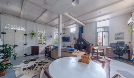 Casa com 3 quartos à venda na Rua Charruas, 59, Espírito Santo, Porto Alegre por R$ 750.000