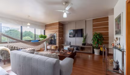 Apartamento com 3 quartos à venda na Avenida Diário de Notícias, 1625, Cristal, Porto Alegre por R$ 958.000