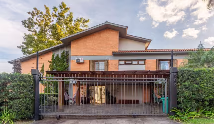 Casa com 4 quartos à venda na Rua Caeté, 502, Vila Assunção, Porto Alegre por R$ 2.700.000