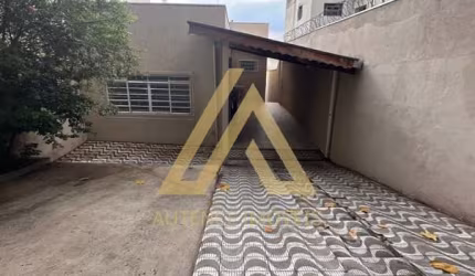 Casa à venda na Av. Samuel Martins - Jundiaí/SP