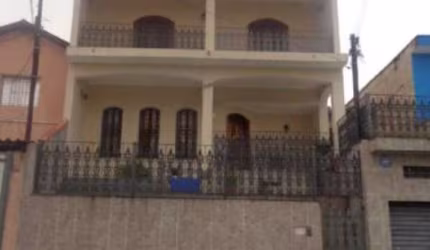 Sobrado à venda, 4 quartos, 2 suítes, 4 vagas, Vila São Vicente - São Paulo/SP