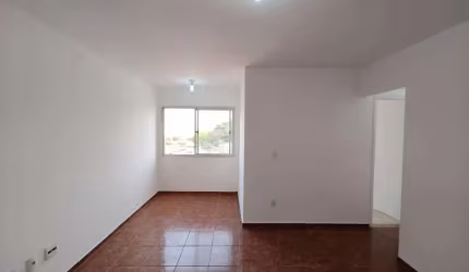 Apartamento com 02 Dormitórios e 01 Vaga — Conforto e Praticidade